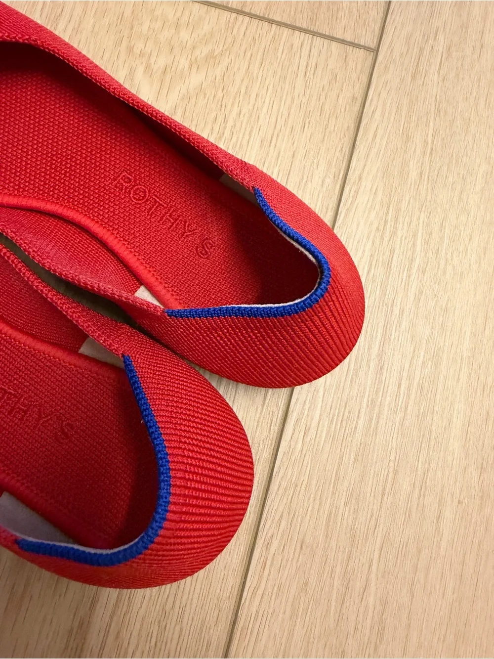 Rothy's Red Pointed Knit Flats with Blue Trim